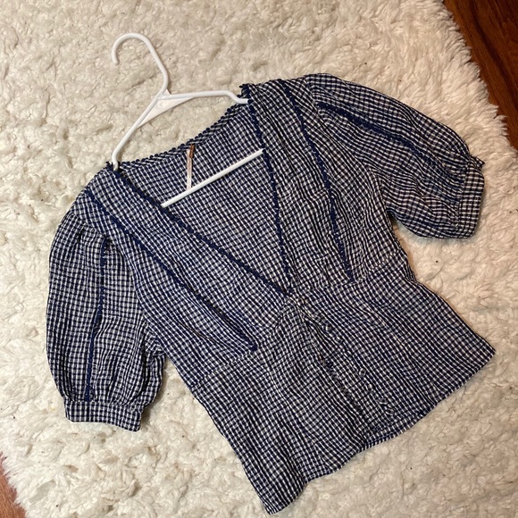 Free People button up Crop Top - Picture 1 of 1